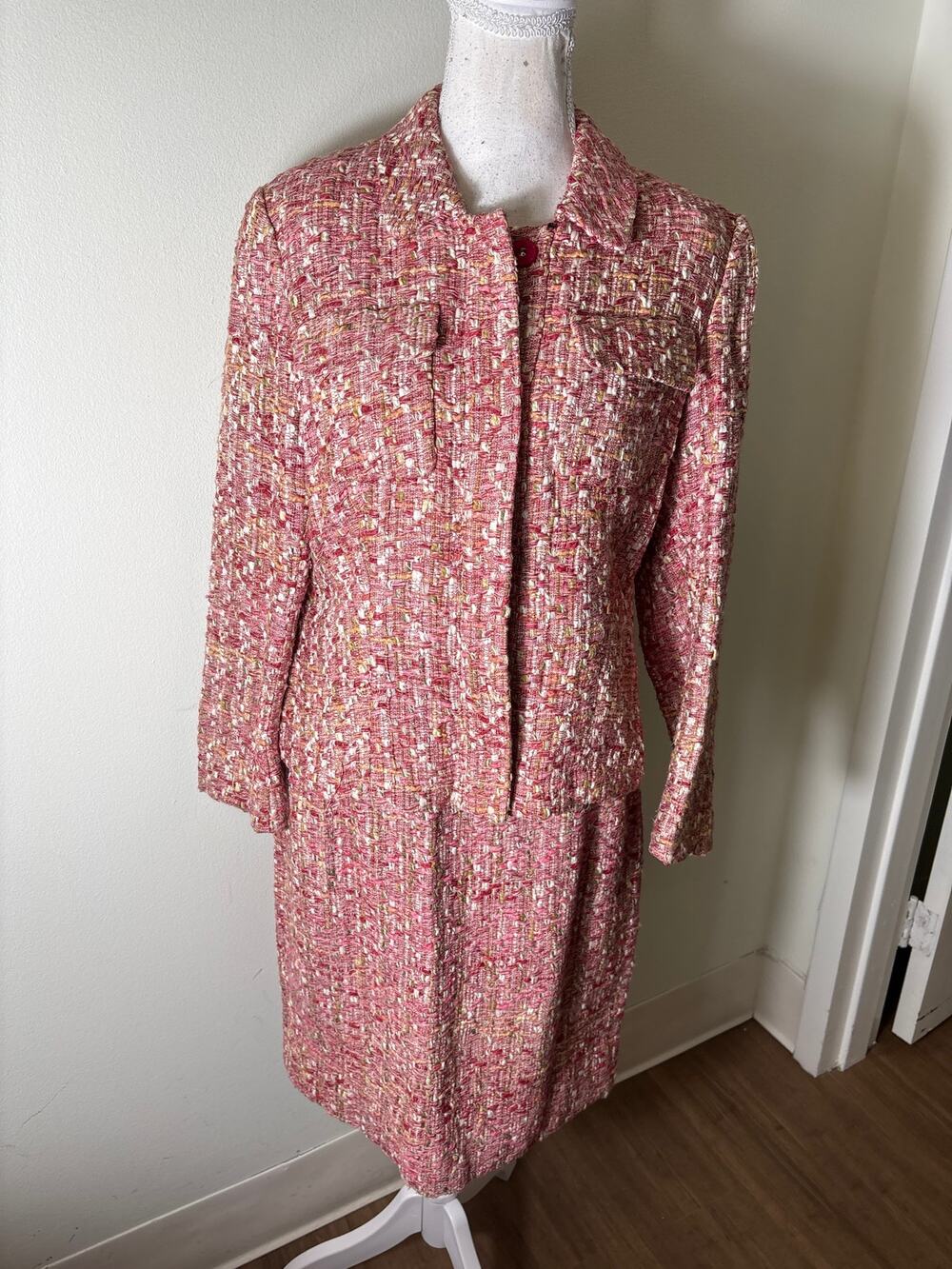Lafayette 148 Pink Tween Skirt Suit Sz 8